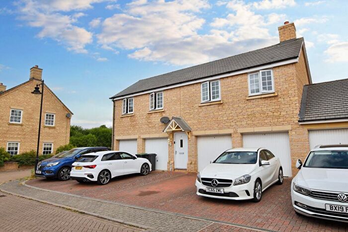 2 Bedroom Coach House For Sale In Ash Place, Kings Cliffe, PE8
