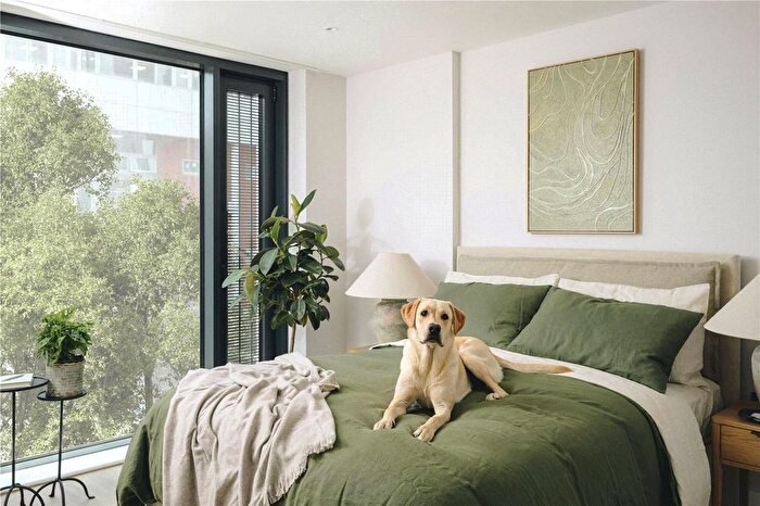 2 Bedroom Flat To Rent In One Eastside, James Watt Queensway, Birmingham, B4