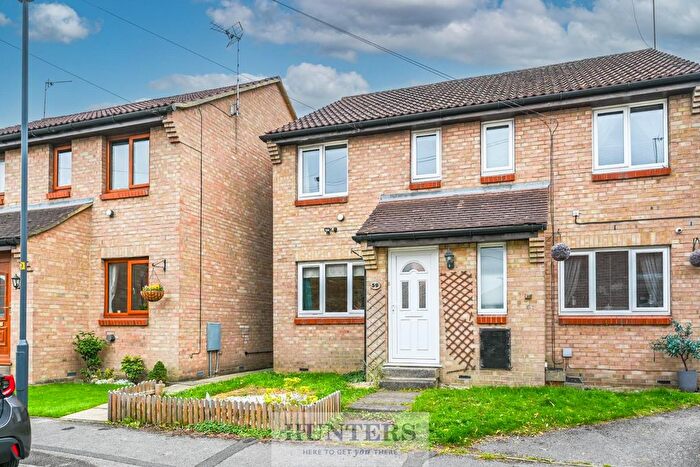 3 Bedroom Semi-Detached House For Sale In Bainbridge Drive, Selby, YO8