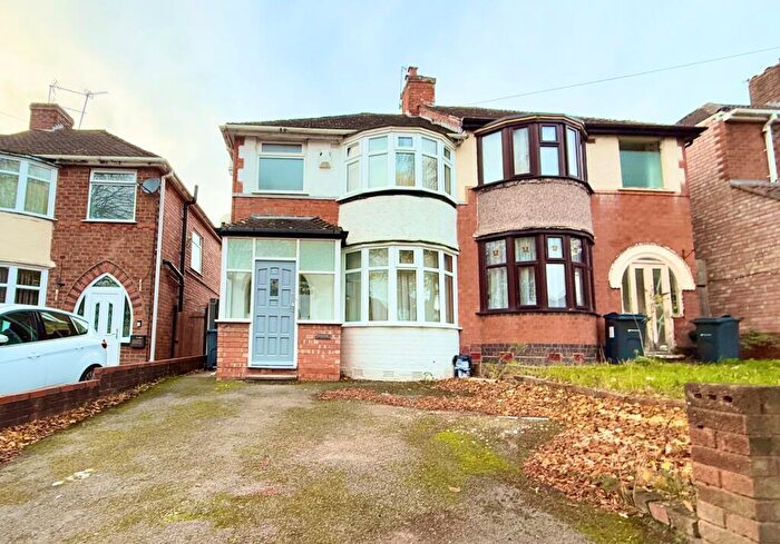 3 Bedroom House To Rent In Bryn Arden Road, Yardley, B26