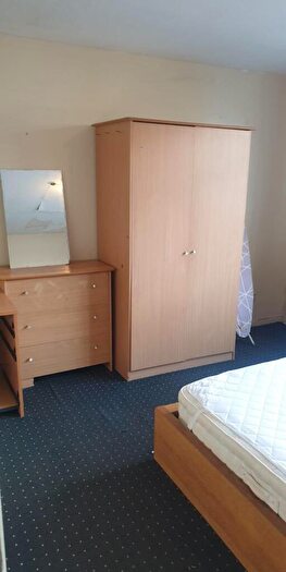 1 Bedroom House To Rent In Hathway Walk, Bristol, BS5