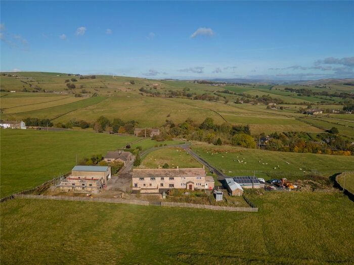 5 Bedroom Detached House For Sale In Colne Road, Cowling, BD22