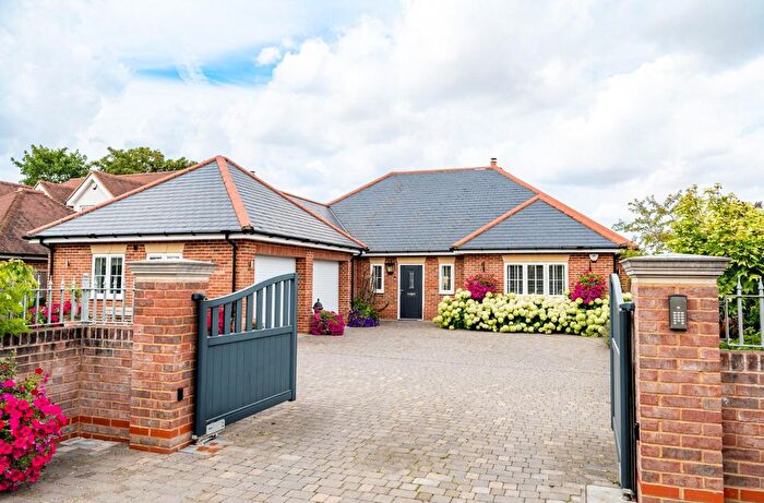 4 Bedroom Chalet For Sale In Wethersfield Road, Finchingfield, Braintree, CM7