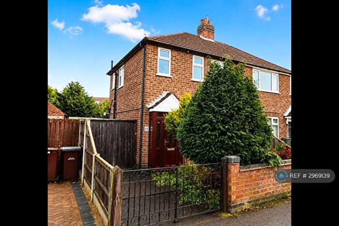 4 Bedroom Semi-Detached House To Rent In Radford Bridge Road, Nottingham, NG8