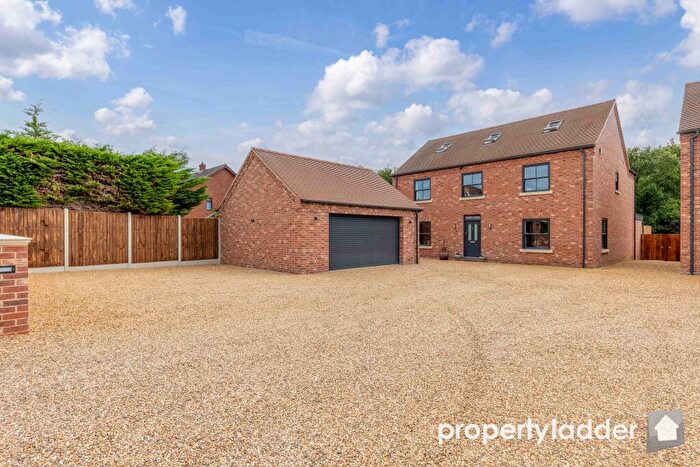 5 Bedroom Detached House For Sale In Brick Kiln Road, Hevingham, NR10