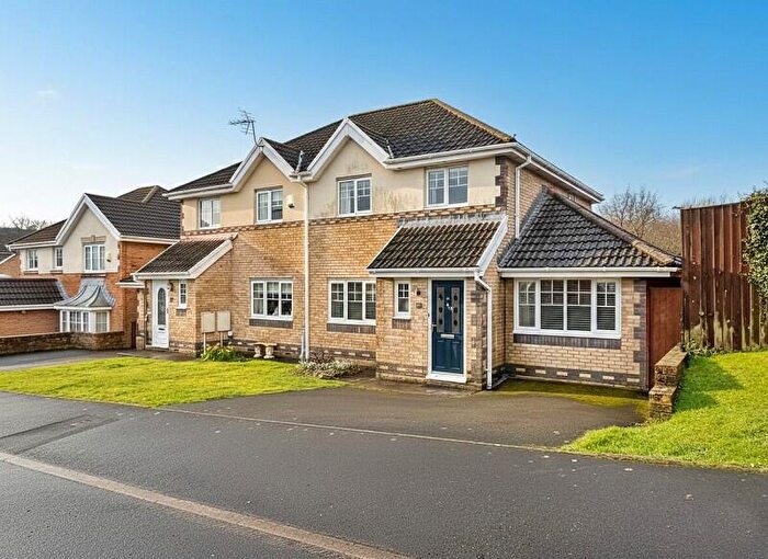 3 Bedroom Semi Detached House For Sale In Swyn Y Nant, Thomastown, Tonyrefail, Porth, Rhondda Cynon Taff., CF39