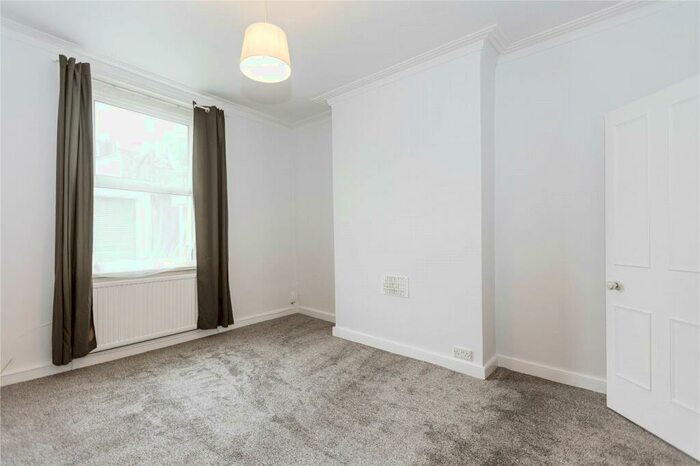 1 Bedroom Apartment To Rent In Mount Pleasant Terrace, Southville, Bristol, BS3