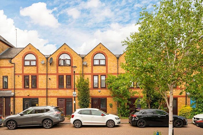 3 Bedroom Terraced House To Rent In Torrington Place, Wapping, E1W