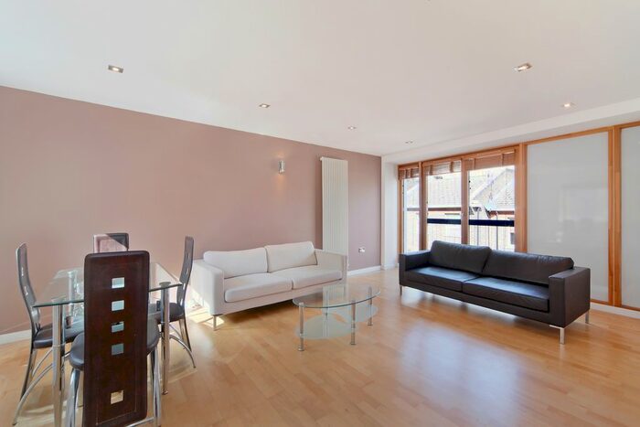2 Bedroom Flat To Rent In Tribeca Apartments, Heneage Street, Spitalfields, London, E1