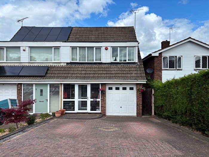 3 Bedroom Semi-Detached House For Sale In Elm Drive, Great Barr, Birmingham, B43