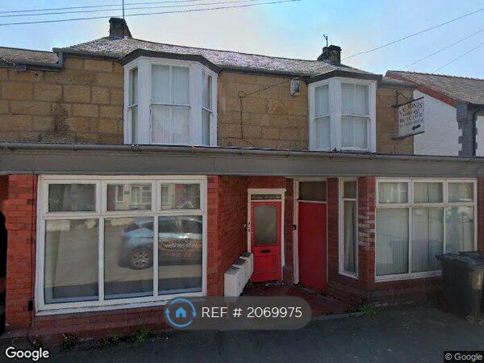 3 Bedroom Flat To Rent In Main Road, Ffynnongroyw, Holywell, CH8