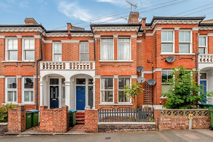 1 Bedroom Maisonette To Rent In Eastcombe Avenue, SE7