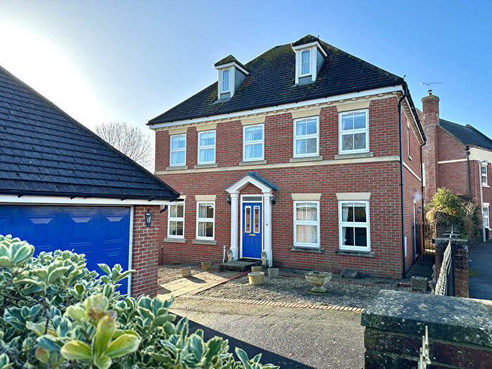 5 Bedroom Detached House For Sale In King John Road, Gillingham, SP8