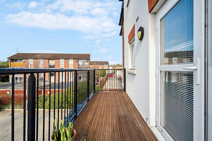 1 Bedroom Retirement Property For Sale In Blyton House Bourne End, SL8