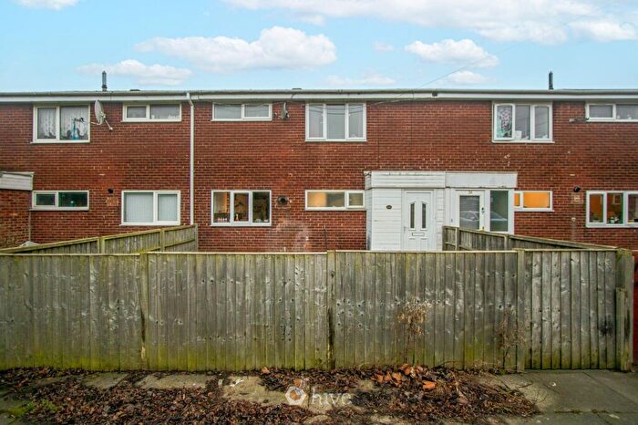 3 Bedroom Terraced House For Sale In Priestley Close, Balby, Doncaster, DN4