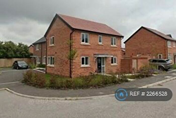 3 Bedroom Semi-Detached House To Rent In Meon Close, Liverpool, L21