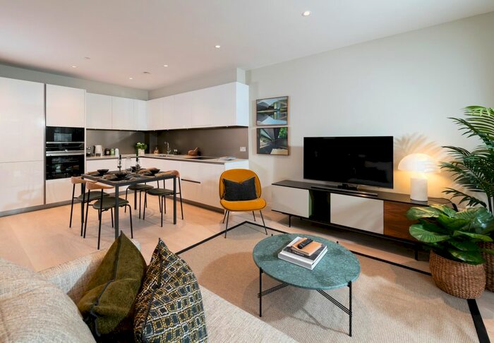 1 Bedroom Flat For Sale In Broom Road, Teddington, TW11