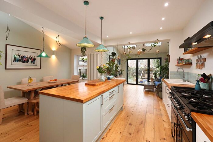 4 Bedroom Terraced House For Sale In Sefton Park Road, Bristol, BS7