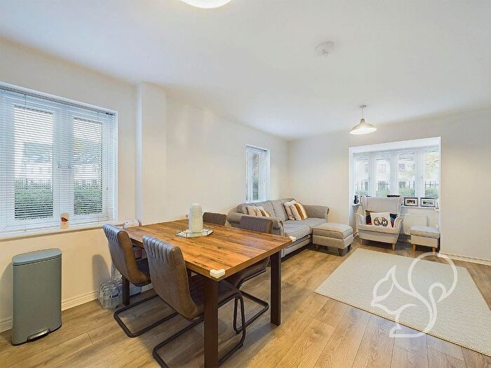 2 Bedroom Flat For Sale In Captain Gardens, Colchester, CO2