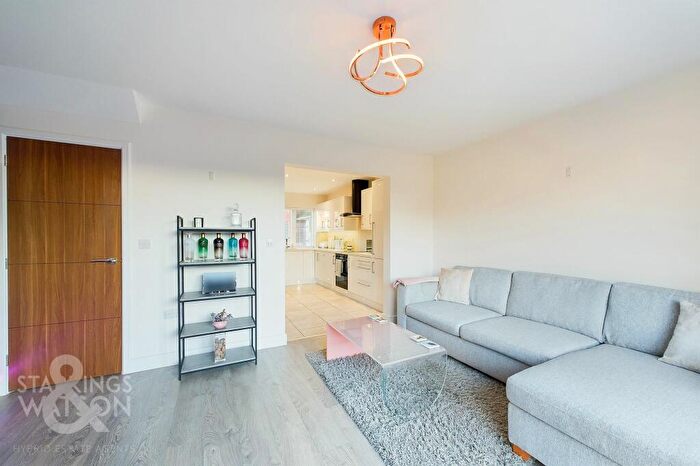 2 Bedroom End Of Terrace House For Sale In Burrage Way, Sprowston, Norwich, NR7