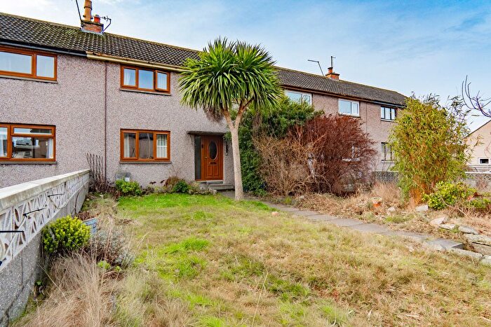 3 Bedroom Terraced House For Sale In Cockburn Place, Elgin, IV30