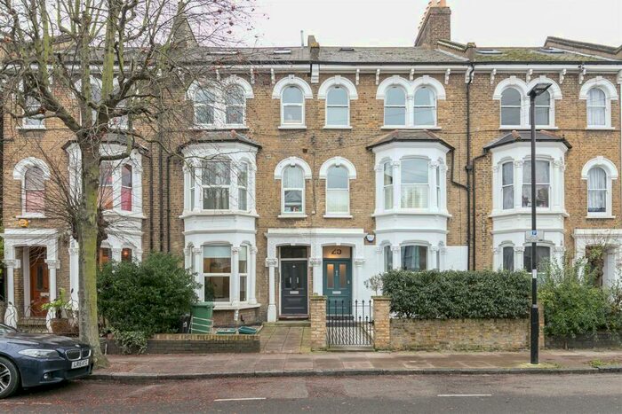 1 Bedroom Apartment To Rent In Yerbury Road, Tufnell Park, N19