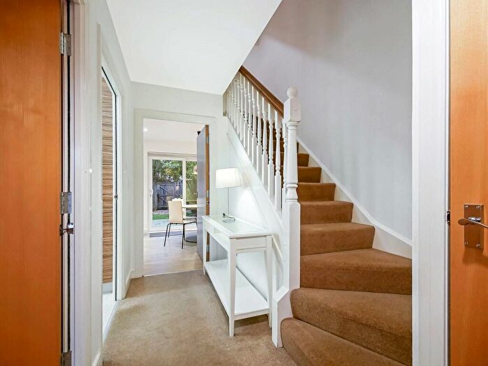 3 Bedroom Terraced House For Sale In Craigend Close, Anniesland, Glasgow, G13
