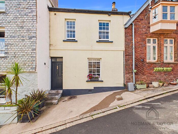 2 Bedroom Cottage For Sale In The Green, Kingsand, PL10