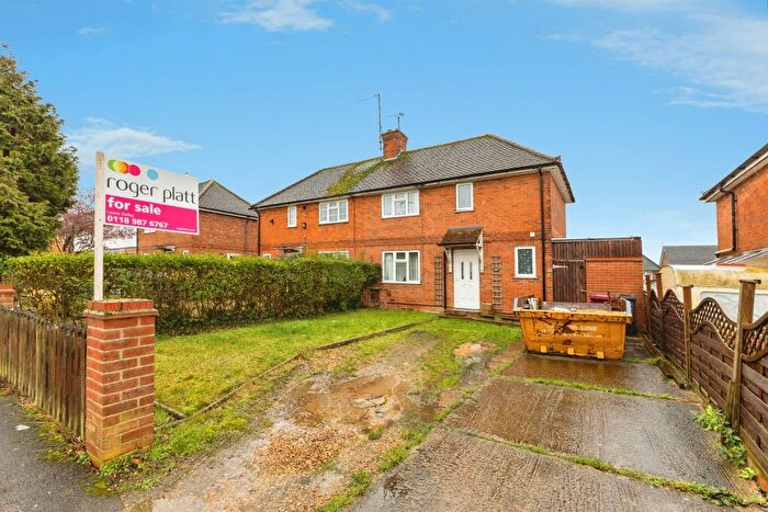 2 Bedroom Semi Detached House For Sale In Hartland Road, Reading, RG2