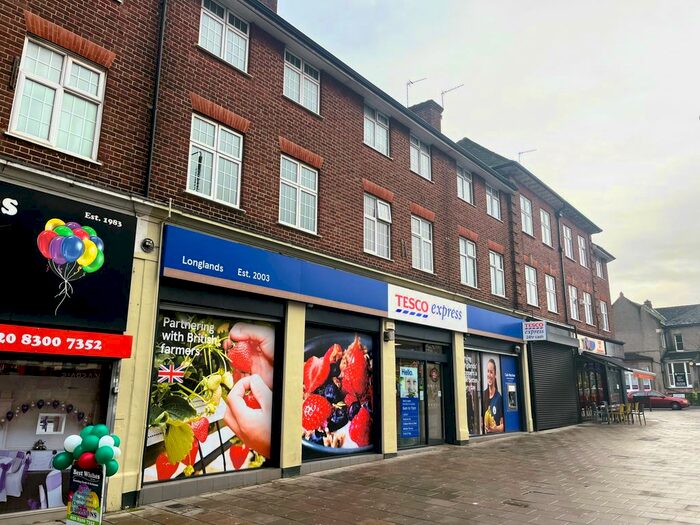 2 Bedroom Flat To Rent In Station Parade, Station Road, DA15