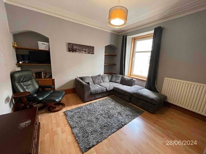 2 Bedroom Flat To Rent In Urquhart Road, First Floor, Aberdeen, AB24