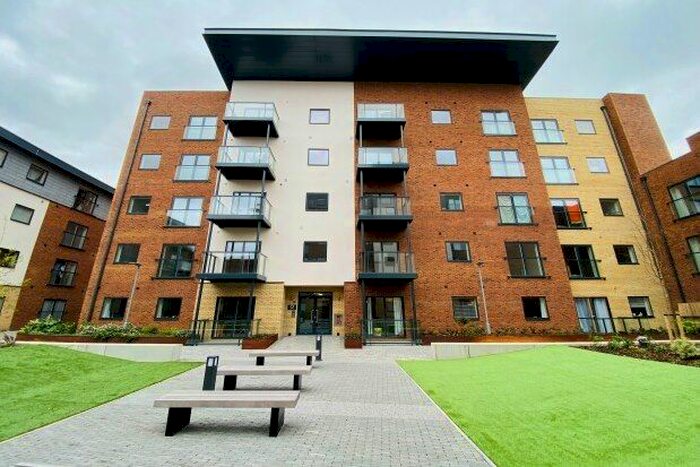 2 Bedroom Flat To Rent In Austin House, Norwich, NR1