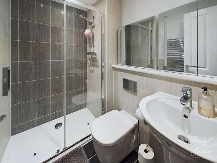 4 Bedroom Detached House For Sale In Toll Gate Street, Tingewick, MK18
