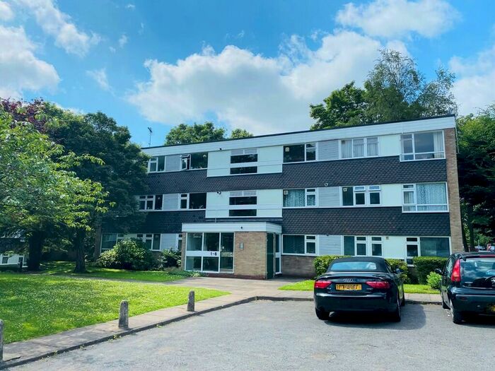 2 Bedroom Apartment To Rent In Whetstone Close, Farquhar Road, Edgbaston, B15