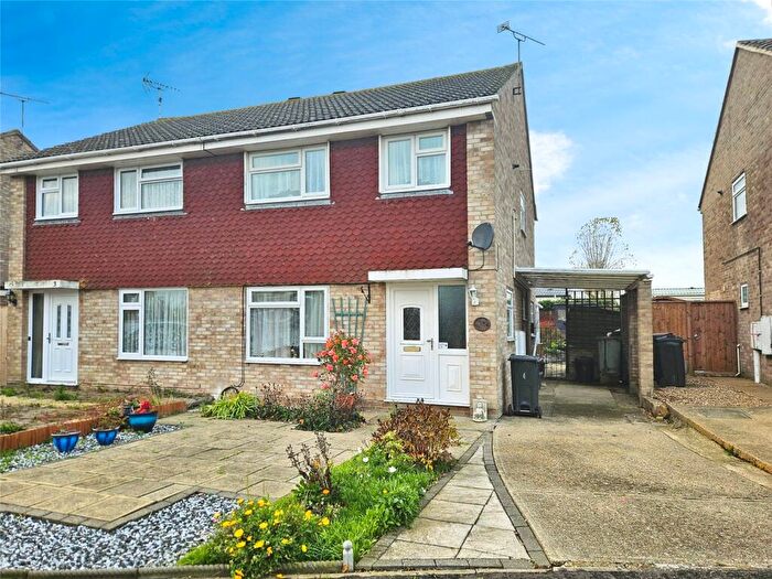 3 Bedroom Semi Detached House For Sale In Chingford Avenue, Clacton-on-Sea, Essex, CO15