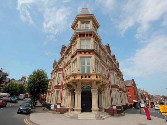1 Bedroom Flat To Rent In Windsor Court, Barry, Vale Of Glamorgan, CF62