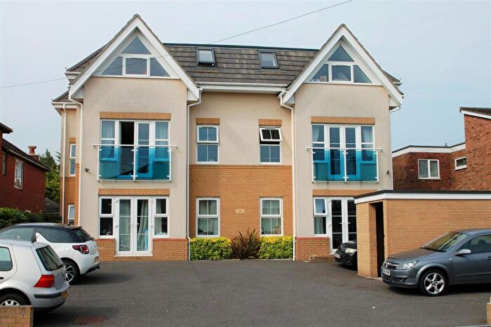 2 Bedroom Flat To Rent In Millbrook Road East, Southampton, SO15