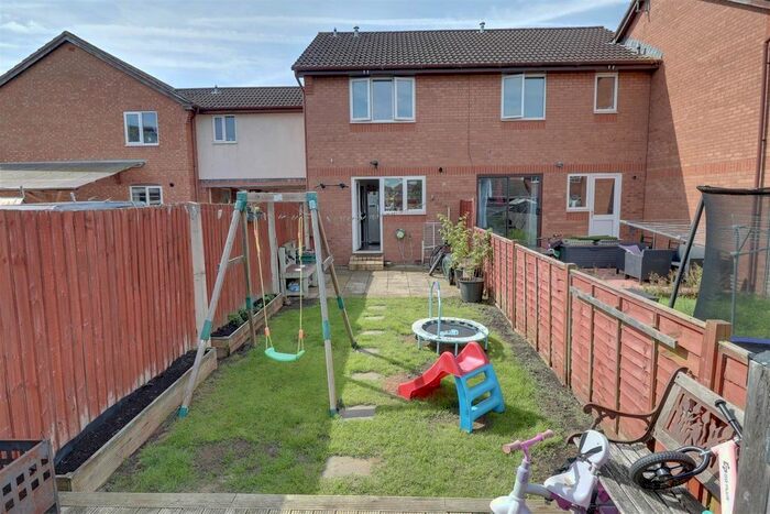 2 Bedroom Terraced House For Sale In Bishops Road, Abbeymead, Gloucester, GL4