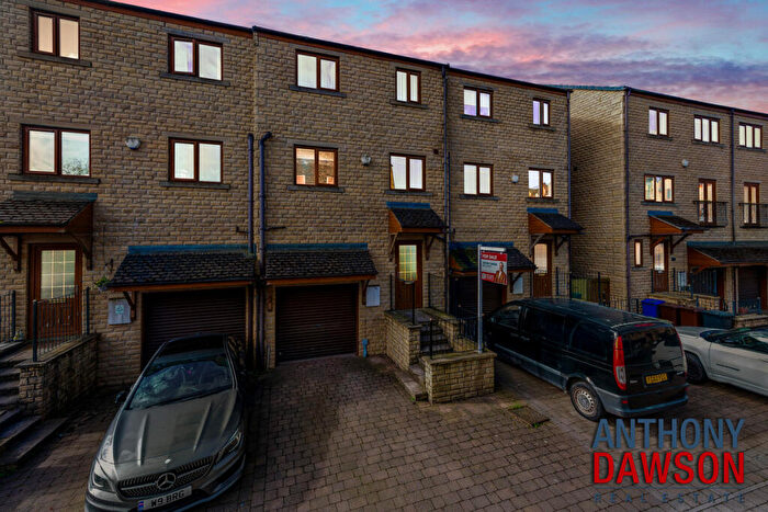 3 Bedroom Terraced House For Sale In Lower Clough Fold, Barrowford, BB9