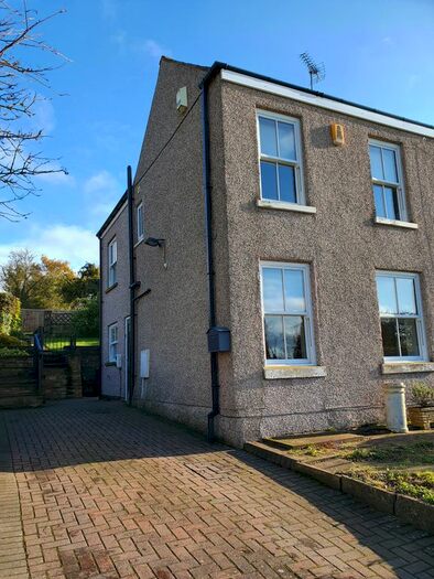 2 Bedroom Semi-Detached House To Rent In Foxhill, Scarcliffe, S44