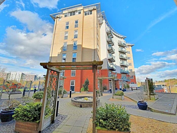 2 Bedroom Apartment To Rent In Ranelagh Road, Ipswich, IP2