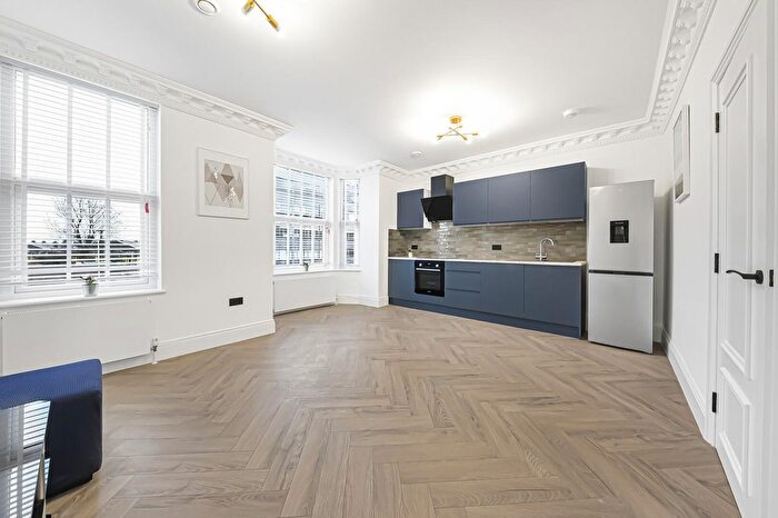 1 Bedroom Flat For Sale In Scrubs Lane, London, NW10