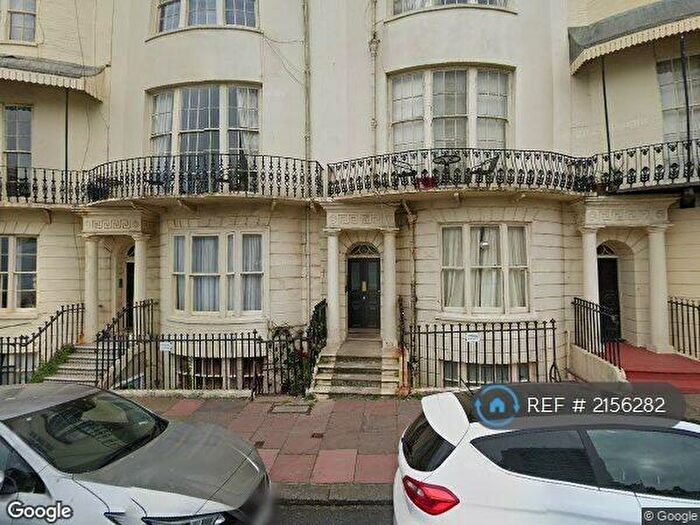 2 Bedroom Maisonette To Rent In Regency Square, Brighton, BN1