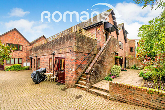 1 Bedroom Flat To Rent In Winchester City Centre, SO23