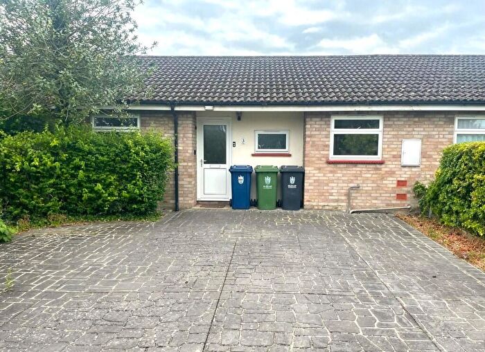 2 Bedroom Terraced House To Rent In Clear Crescent, SG8