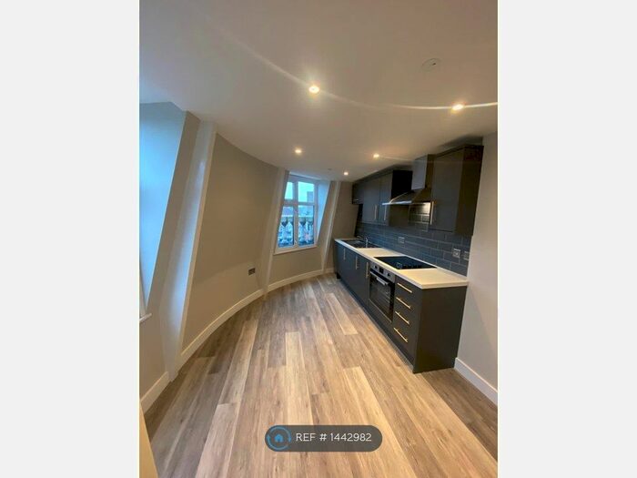 1 Bedroom Flat To Rent In Silver Street, Doncaster, DN1