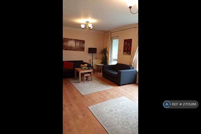 3 Bedroom Terraced House To Rent In Sellywood Road, Birmingham, B30