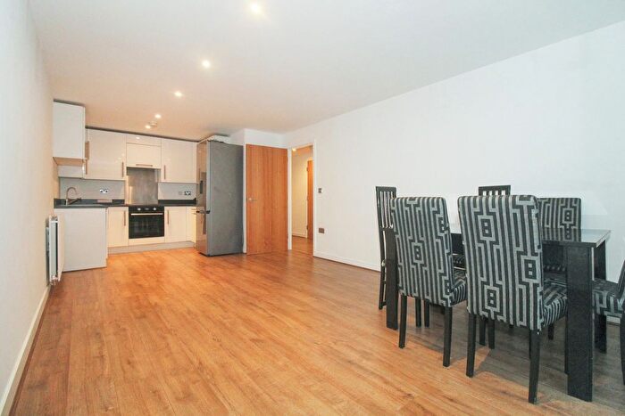 2 Bedroom Flat To Rent In Duke Of Wellington Avenue, Royal Arsenal, SE18