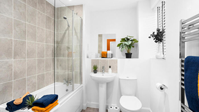 2 Bedroom Flat For Sale In Evolution Court, Cambridge, CB3