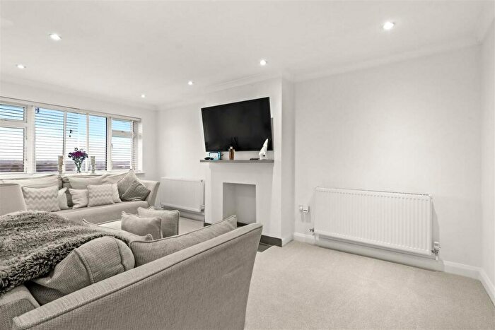 2 Bedroom Semi-Detached Bungalow For Sale In Selmeston Road, Eastbourne, BN21